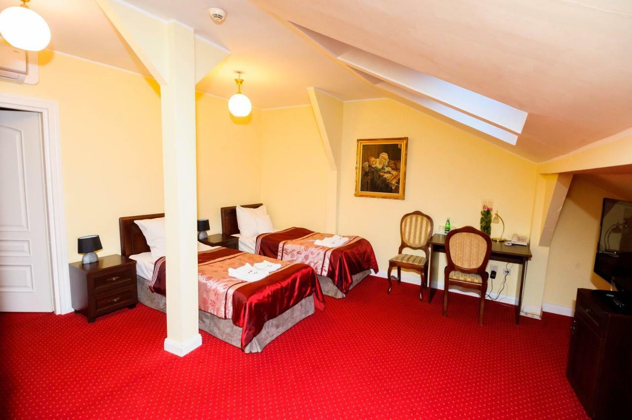 Hotel Dwor Sójki Esterno foto